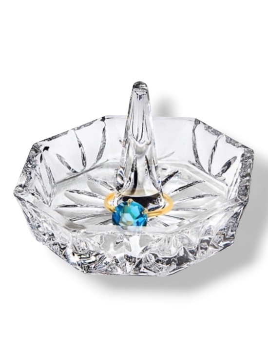 Studio Crystal Other - Crystal Ring Holder Brilliant Hand-Cut Pattern Octagon Studio Crystal Facet Cut